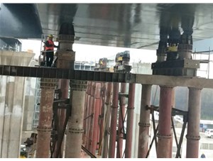 千斤頂?shù)恼_利用方法是怎么的？